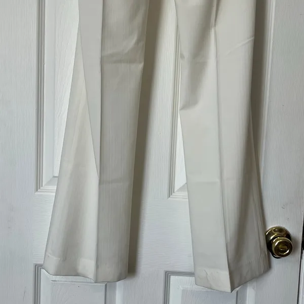 Miss Me White Trousers w/Shell Sequin Belt - Size L - NWT - Image 6
