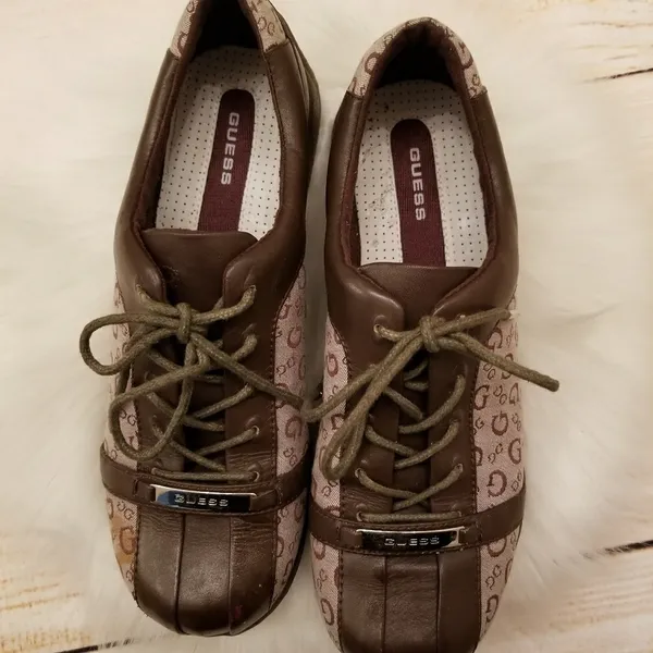 Guess Logo Mercury 2 Mania shoes size 9.5 - Image 2