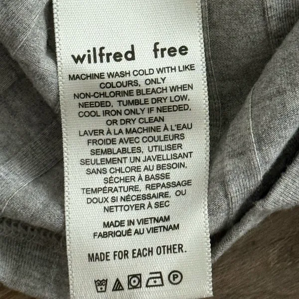 Aritzia/Wilfred Free Only Turtleneck - Heather Gray in Size XS - Image 5