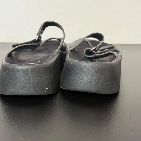 Tatami Birkenstock Platform Sandals Womens 9 Black Leather Double Strap Slides - Image 6