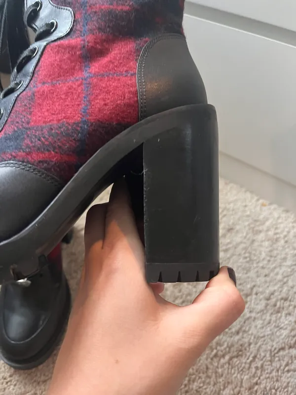 Coach Boots - Image 10