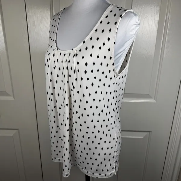 Banana Republic Women Top Sz S White Black Print Scoop Pleated Neck Sleeveless - Image 3