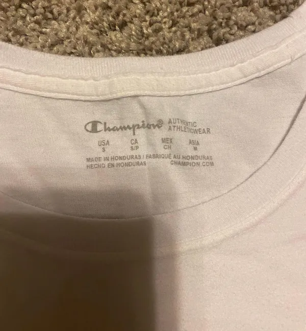Champion T-shirt - Image 2