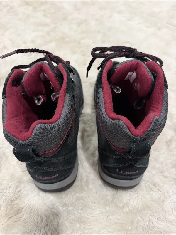 L.L. Bean TEK 2.5 women's hiking boots Size 8 Wide in black and gray with red - Image 4