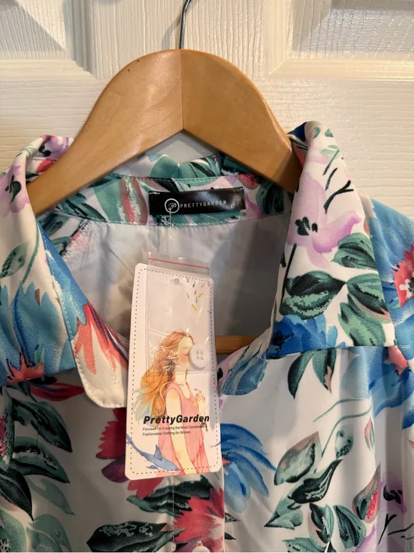 Pretty Garden Button-Front Floral Midi Dress in Blue & Pink - Image 2