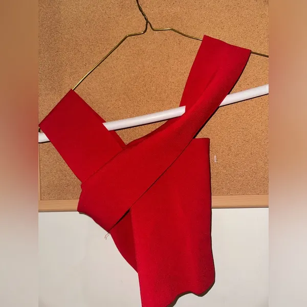 superdown Laverne Asymmetrical Top - Image 6