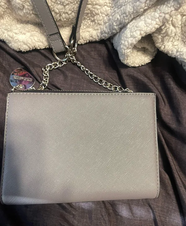 Steve Madden Silver Crossbody - Image 3