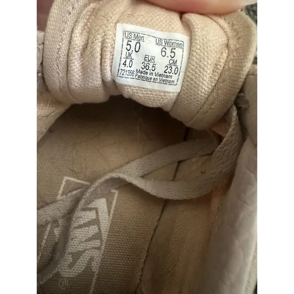 Vans Old Skool Platform Fuzzy Side Stripe Beige Tan Sneakers Women Size 6.5 - Image 4