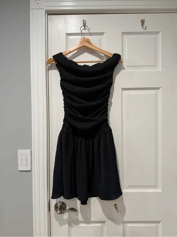 Abercrombie & Fitch Black Drop Waist Ruched Dress - Image 3