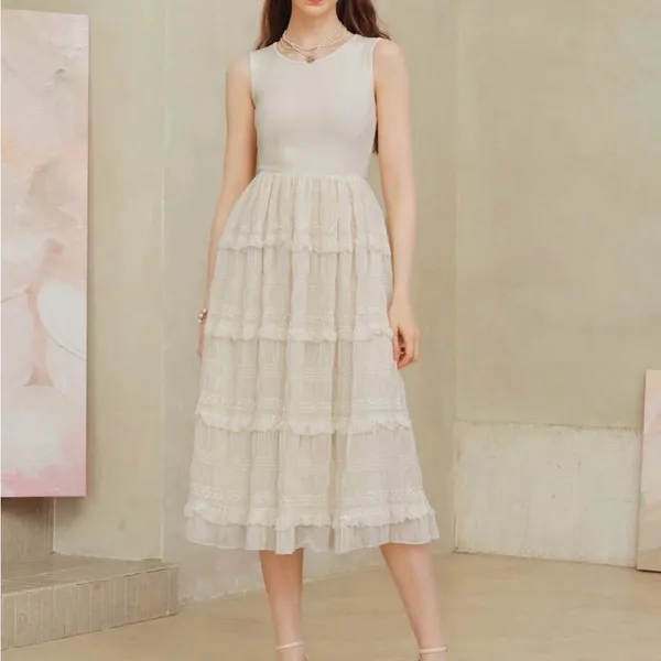 Elegant Cream Tiered Skirt Size XS - Image 2