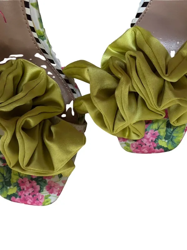 Betsey Johnson Elmira Ruffled Floral Heel Sandals – Size 7.5 - Image 5