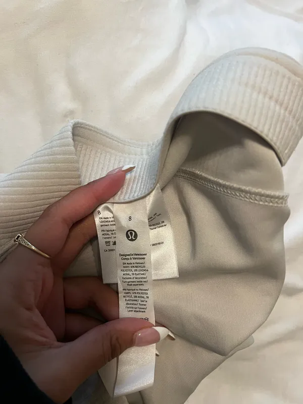Lululemon Soft Stream High-Rise Shorts 2” - Image 6