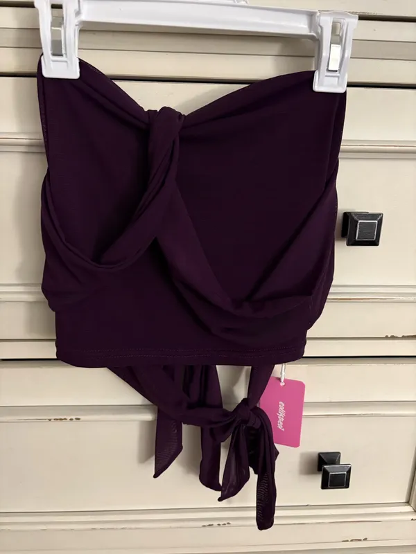 Edikted Maggi Tie Back Halter Top - Image 3