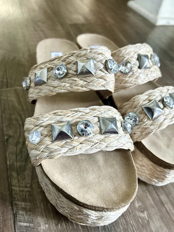 Steve Madden Platform Gemstone Sandals Jewel Embellished Size 7 - Image 6