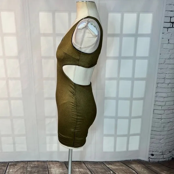 🔥5 for $25🔥 Bebe gold cutout mini bodycon cocktail party dress size XS - Image 6