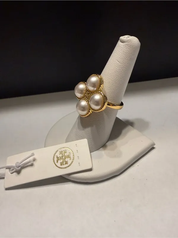 Nwt Tory Burch Rope Clover Ring Size 6 Cream /Gold Color Statement Pearl - Image 2