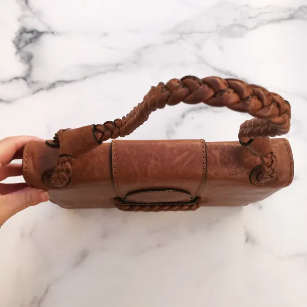 Valentino women’s Histoire braided brown leather shoulder bag - Image 7