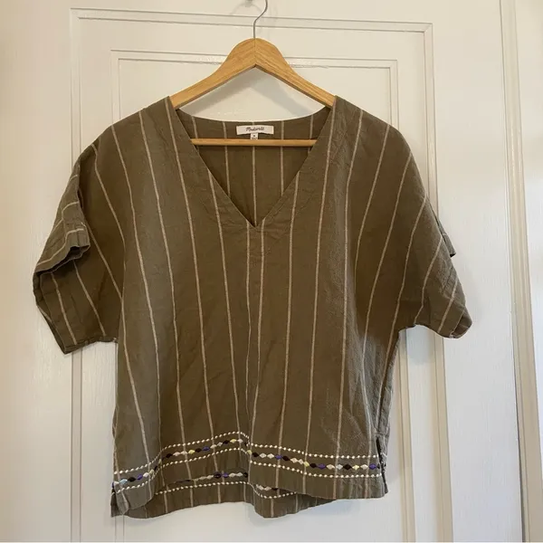 Madewell Embroidered Linen-Cotton v-neck top - Image 2