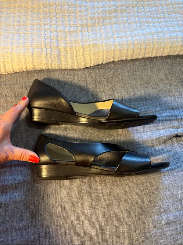 Naturalizer Black Open-Toe Slingback Heels - Image 3