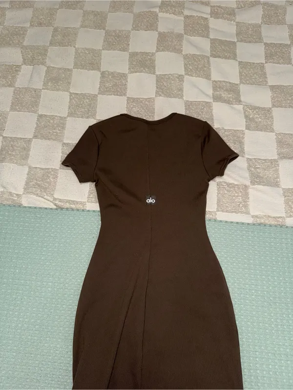 NWOT Alo Yoga Wellness Rib Tee Dress Espresso Size XS - Image 4