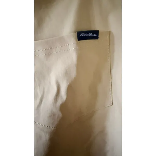 Eddie Bauer Women’s Cargo Hiking Shorts Khaki Tan Size 12 - Image 4
