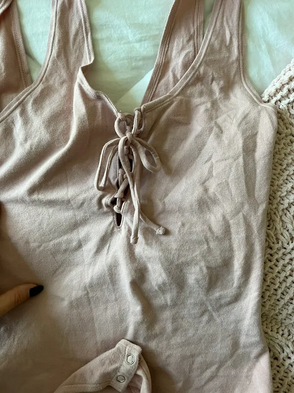 Me to We Baby Pink Tie Up Bodysuit - Image 5