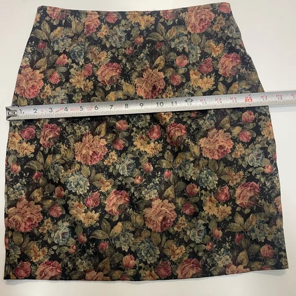 Elegant‎ Floral Women's Pencil Skirt Size 7 - Image 5