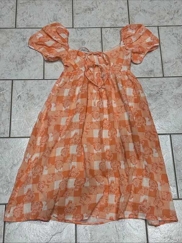 Olivaceous Orange White Floral Check Puff Sleeve Midi Dress Tie Front Size S NWT - Image 2