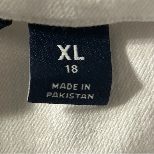 Lands' End Women's White Denim Jacket XL Long Sleeve‎ Casual - Image 4
