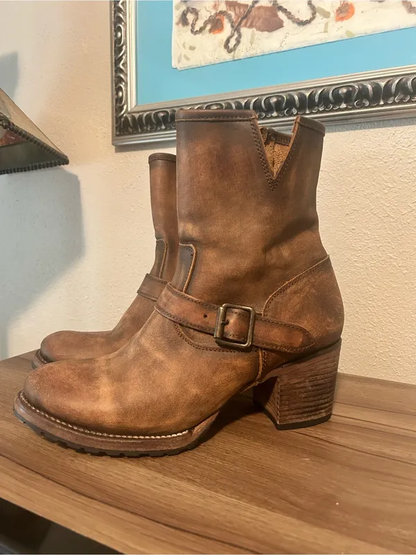 Freebird by Steven Carlito leather harness boots Size 11 - Image 4