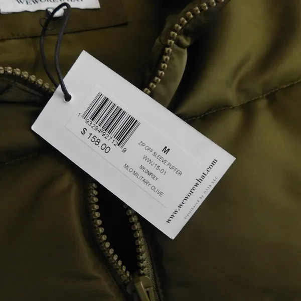NWT!! WEWOREWHAT Zip Off Sleeve Nylon Puffer Jacket Military Olive Medium - Image 11