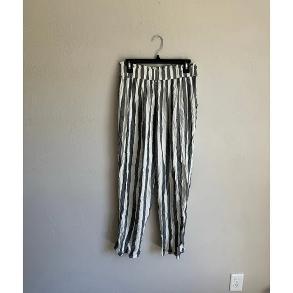 NWT American Eagle Navy and White Striped Viscose Pants Women’s M Beach Vacation - Image 2
