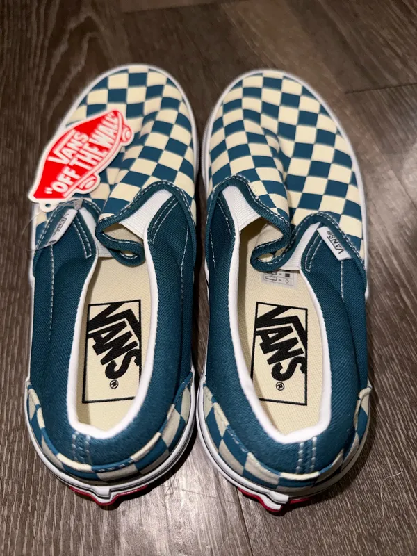 Vans Classic Slip-On Checkered Women’s Shoes - Image 2