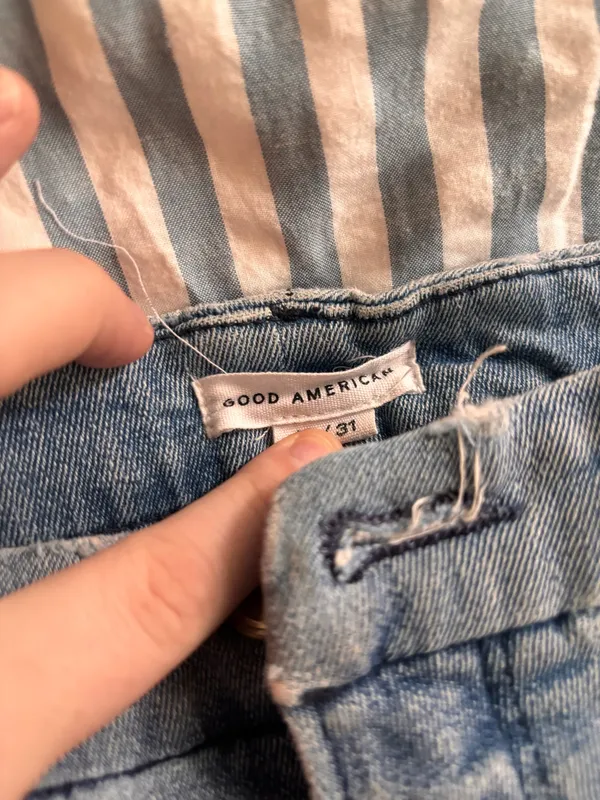 Good American Jeans - Image 3