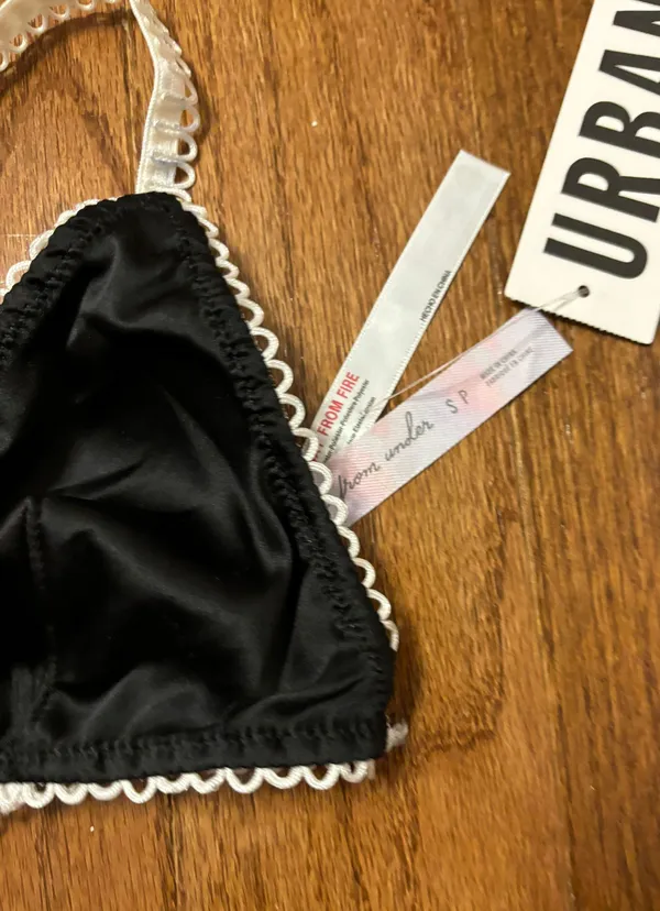 Urban Outfitters NWT Out From Under Christy About Time Satin Triangle Bra - Image 6