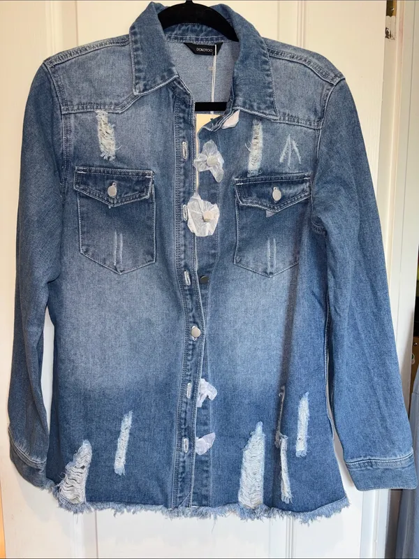 Dokotoo Brand Blue Distressed Denim Button Down Shacket Nwts Size Small - Image 2