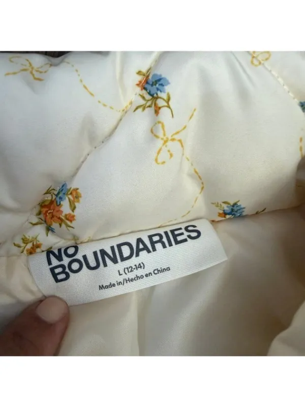 No Boundaries' Quilted Bow Jacket - Image 3