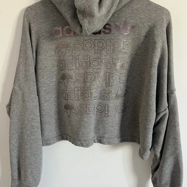 Adidas Women's Grey Hoodie - Image 3