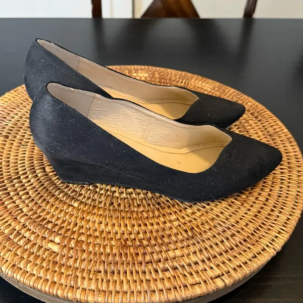CL by laundry Chic Black Women's wedges size‎ 8.5 wide - Image 3