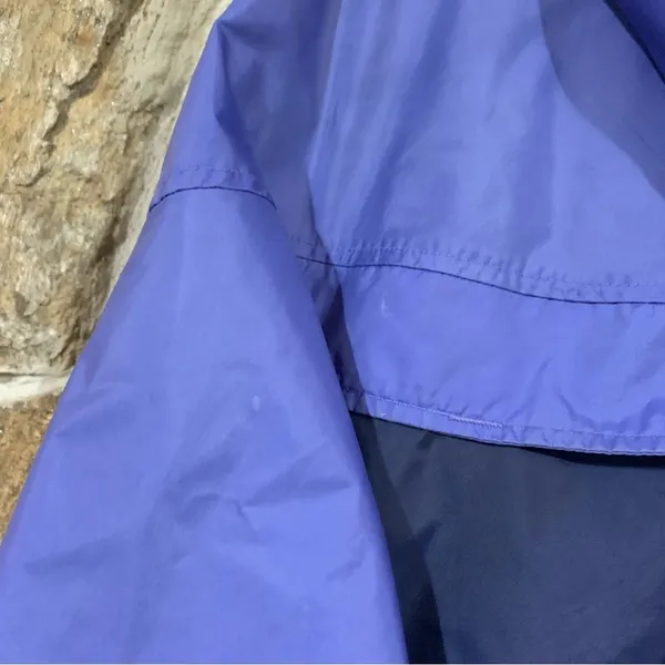 Vintage Purple Columbia Long Thin Lightweight Windbreaker Jacket w Logo Spellout - Image 6
