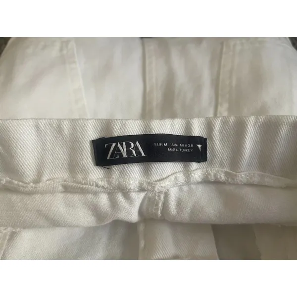 Zara white high-waisted clean girl summer aesthetic cuffed shorts M - Image 2