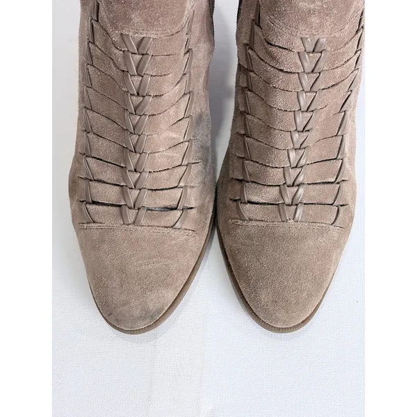 Franco Sarto Taupe Suede Ankle Booties Block Heel Modern Classic‎ Size 8.5 - Image 13
