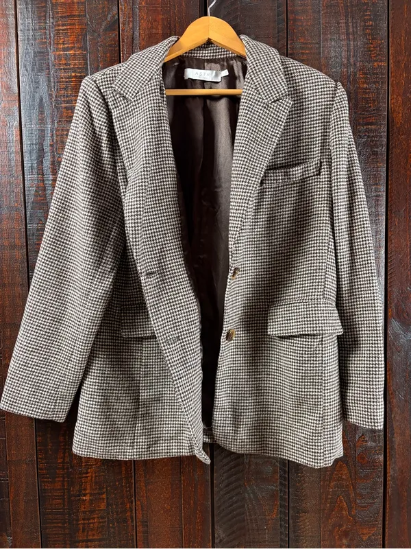 Astr Houndstooth Oversized Wool Blazer, Small - Image 2