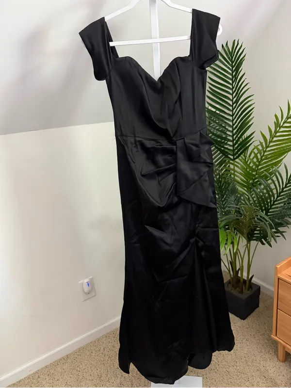 Dress The Population Size Large Gabrielle Black Gown M - Image 7