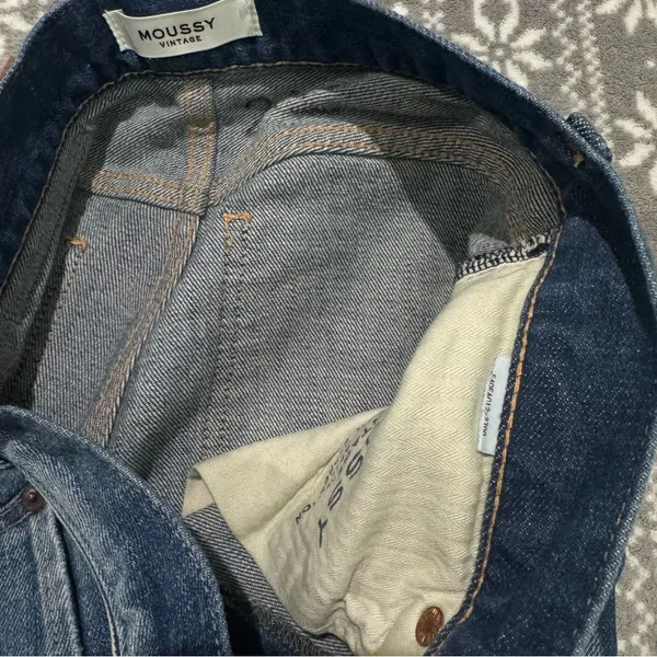 Moussy Vintage‎ Warren Skinny Blue Jeans Raw Hem Size 24 Designer Minimalist - Image 6