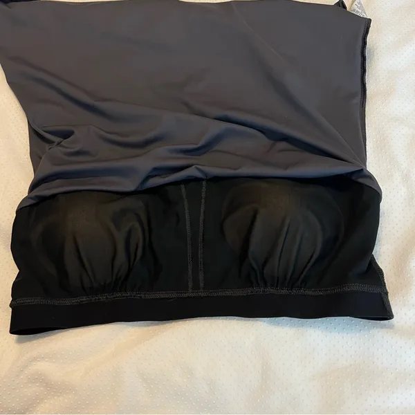 Old Navy Active Powersoft Athletic Tank Top Women’s Size XL Gray Black Camo - Image 10