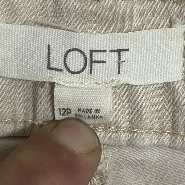 Loft Women's Cream Colored Khaki‎ Pants Size 12 Petite Straight Leg Raw Hem - Image 7