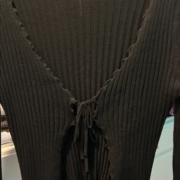 AE long sleeve lettuce trim tie shirt - Image 2