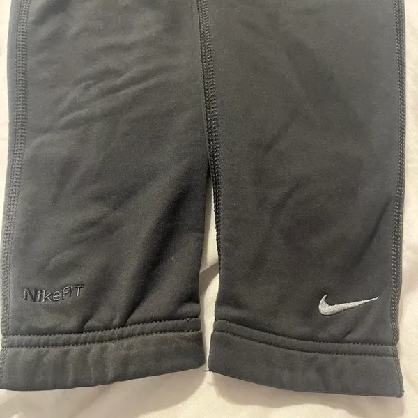 Nike Pro Hyperwarm Dri-FIT Training Leggings | Women’s Small (4–6) | Dark Gray - Image 3