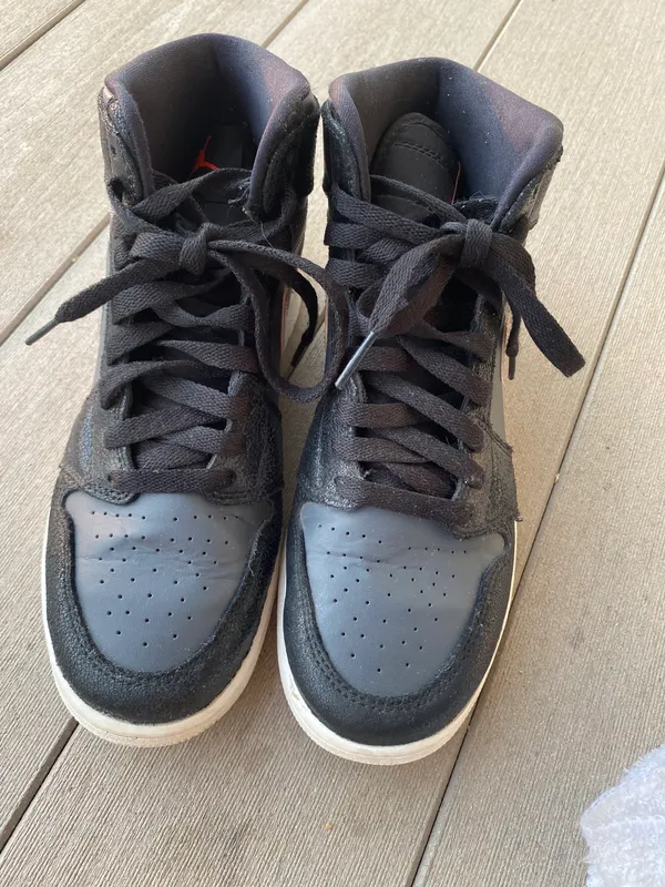 Air Jordan 1 Mid - Image 3